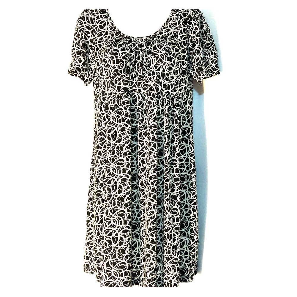 Black and White Print Maternity Dress